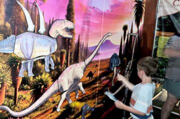 From Pisanosaurus to Argentinosaurus, meet a dozen dinos big and small that ruled the earth for 200 million years. Maybe you will make the next great dino discovery!